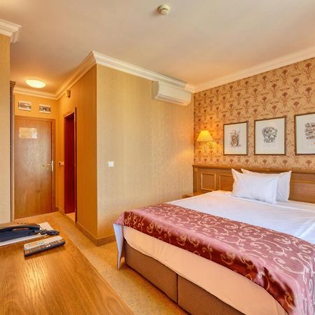 Hotel Club Central Chisaria Zewnętrze zdjęcie