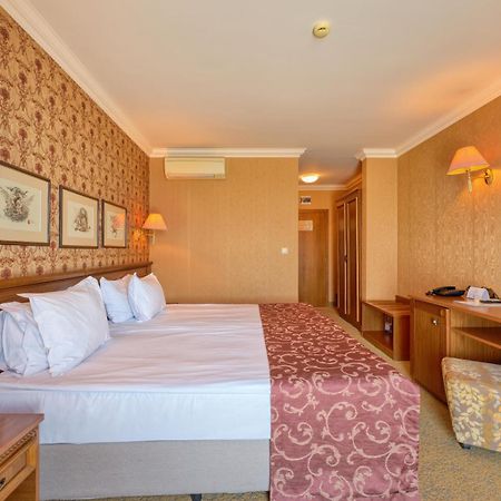 Hotel Club Central Chisaria Zewnętrze zdjęcie