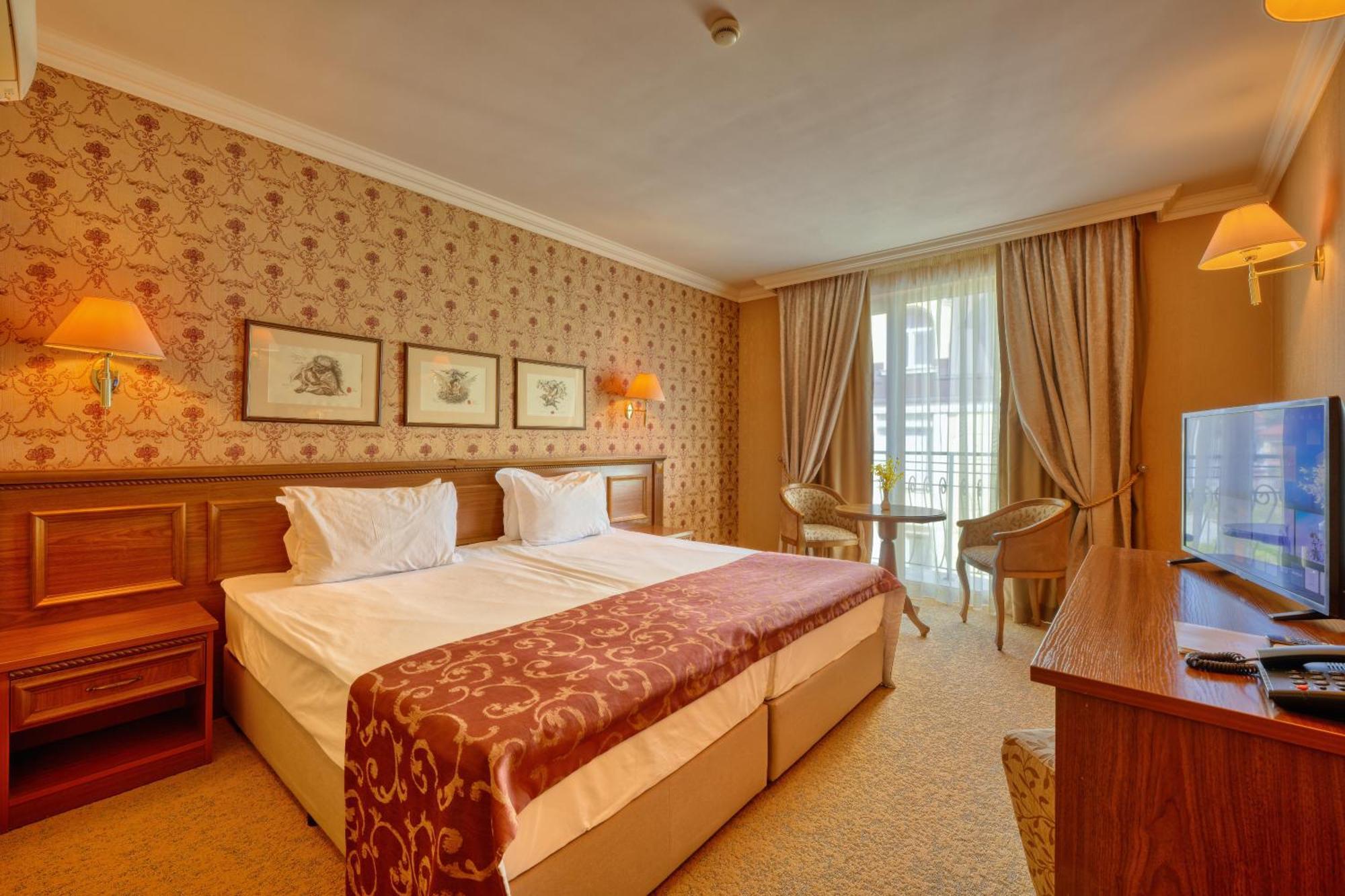 Hotel Club Central Chisaria Zewnętrze zdjęcie