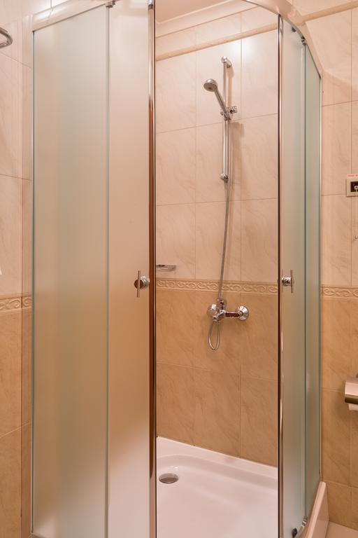 Hotel Club Central Chisaria Zewnętrze zdjęcie